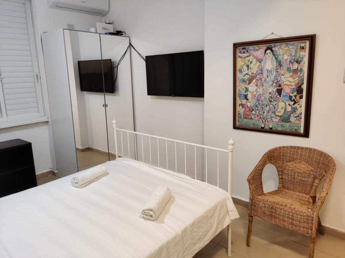 Jerusalem Apartments 바트얌 외부 사진